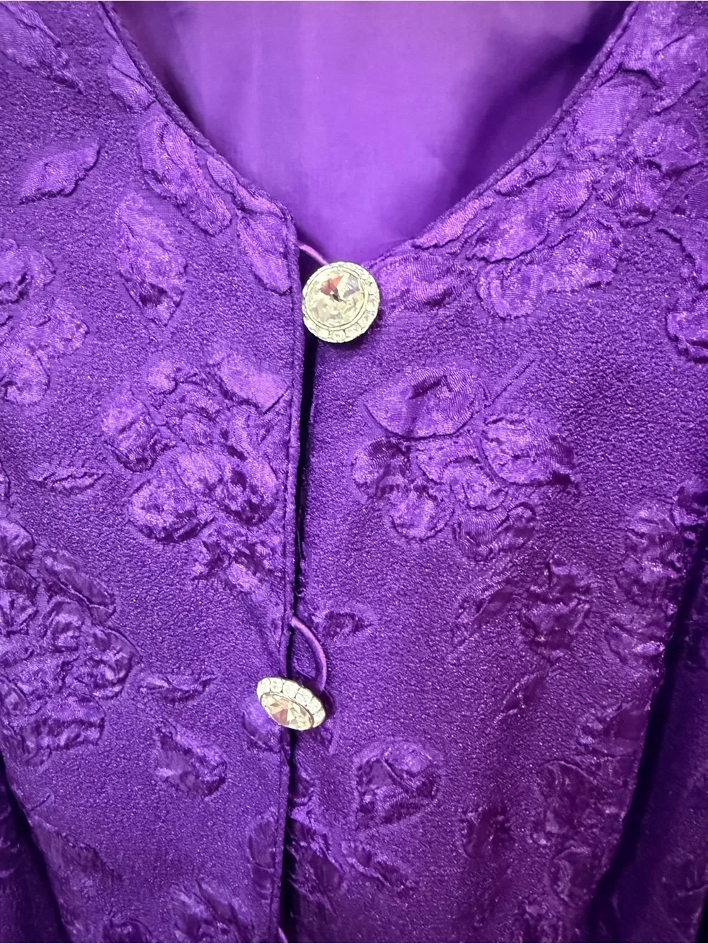 Elegant Purple Maxi Dress with Embroidered Jacket - Picture 5 of 5